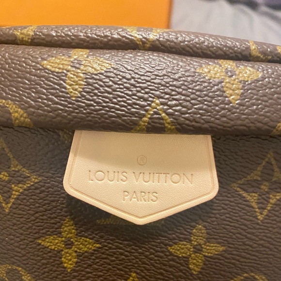 $4️⃣6️⃣7️⃣5️⃣ Bumbag - Picture 2 of 7